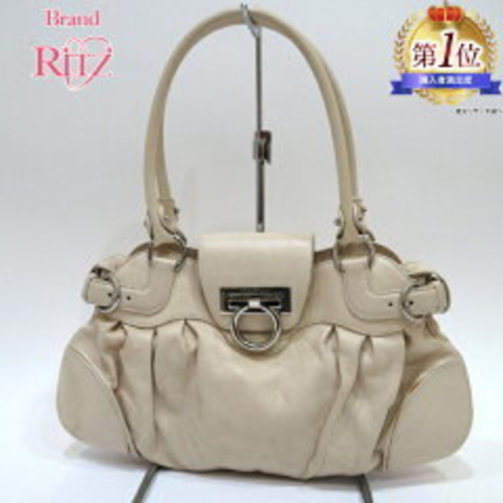 Ferragamo leather handbag off white Shoulder Bag